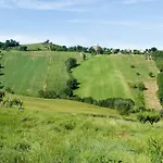 La Madonnina فندق سينِغاليا