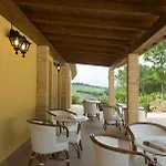 La Madonnina 3* سينِغاليا